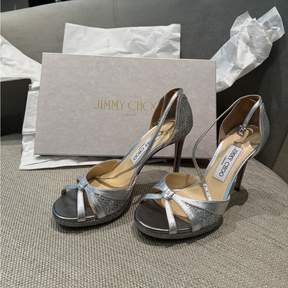 Jimmy Choo Lance 120 Silver Glitter Heels
- EU 37 / US 7 - Made in Italy w/ Box
